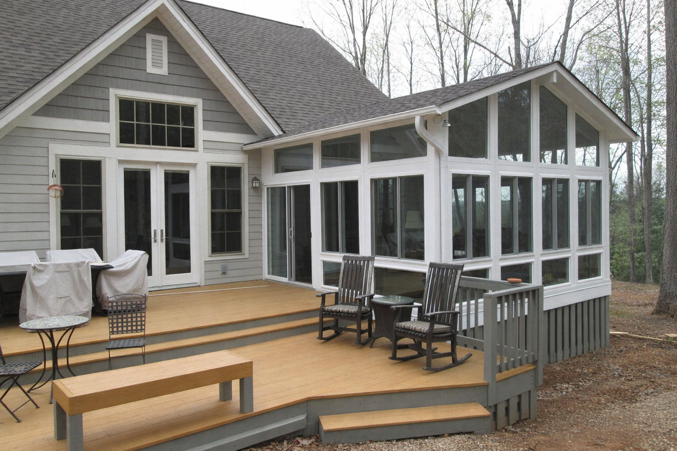 Patio-to-sunroom conversion in Burbank, CA
