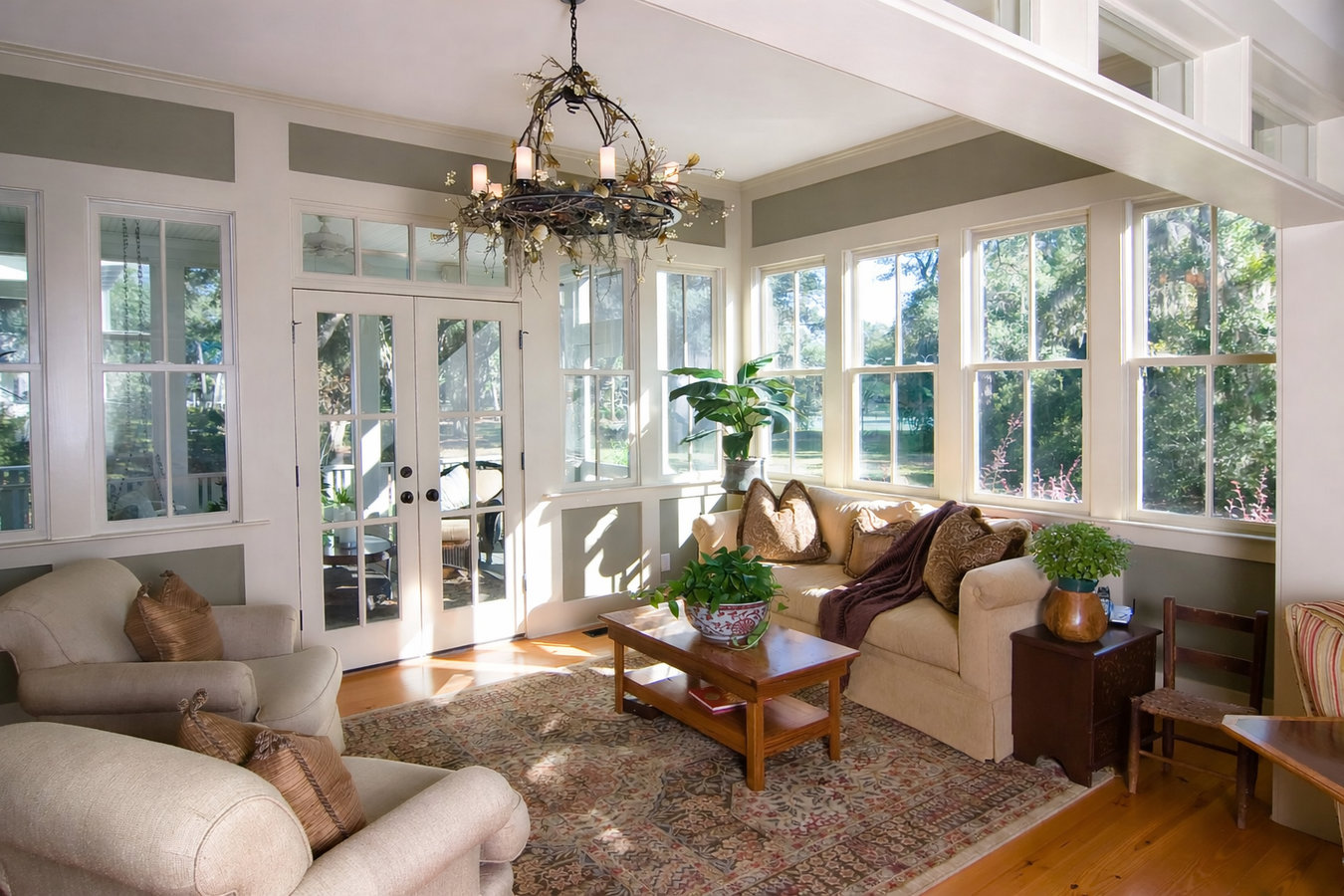Sunroom remodeling in Burbank, CA